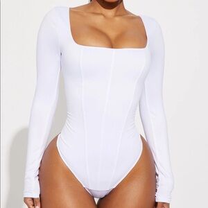 NWT long sleeve bodysuit